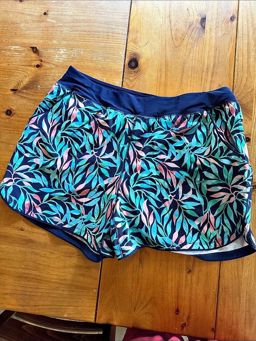 Lands' End Women's Printed Athletic Shorts Size 20W Like New